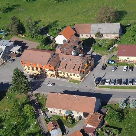 Hostinec U Hubalku Kostelec nad Orlicí Exterior photo